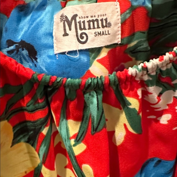 Floral Off-Shoulder Ruffle Top - Picture 2 of 2